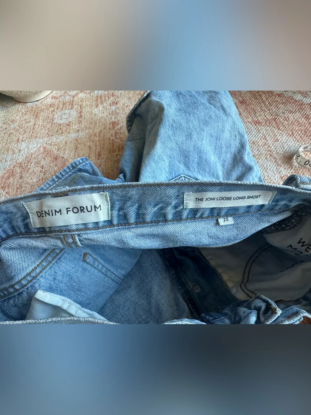 Aritzia Denim Forum Joni Loose Long Short Picture This Bleu organic cotton sz 25